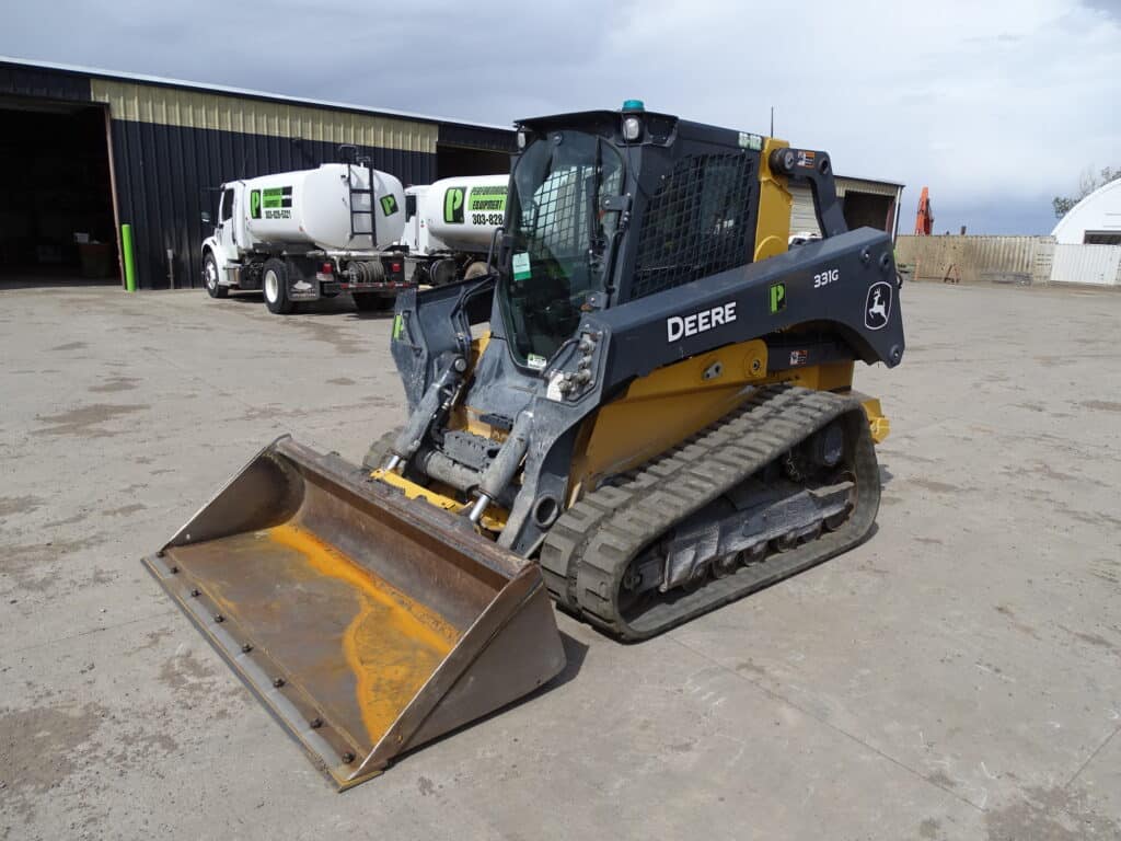 2023 John Deere 331G